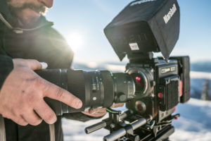 Mounting up the Sigma 50-100mm f1.8 to the RED Weapon 8K